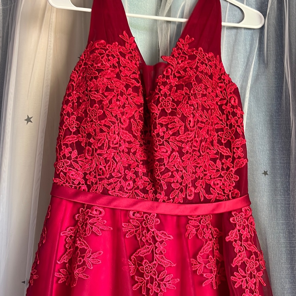 Gorgeous formal burgundy red short floral lace dress! WOMENS SIZE 10